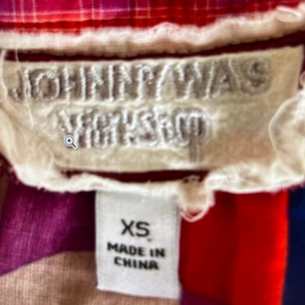 JOHNNY WAS WorkShop 100% Cotton Top with Bold Floral Print: Size Medium: NWOT!! - Picture 10 of 11